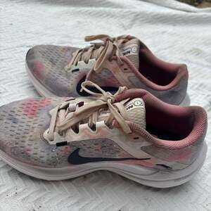 Nike Winflo 10 Running Shoes 6.5